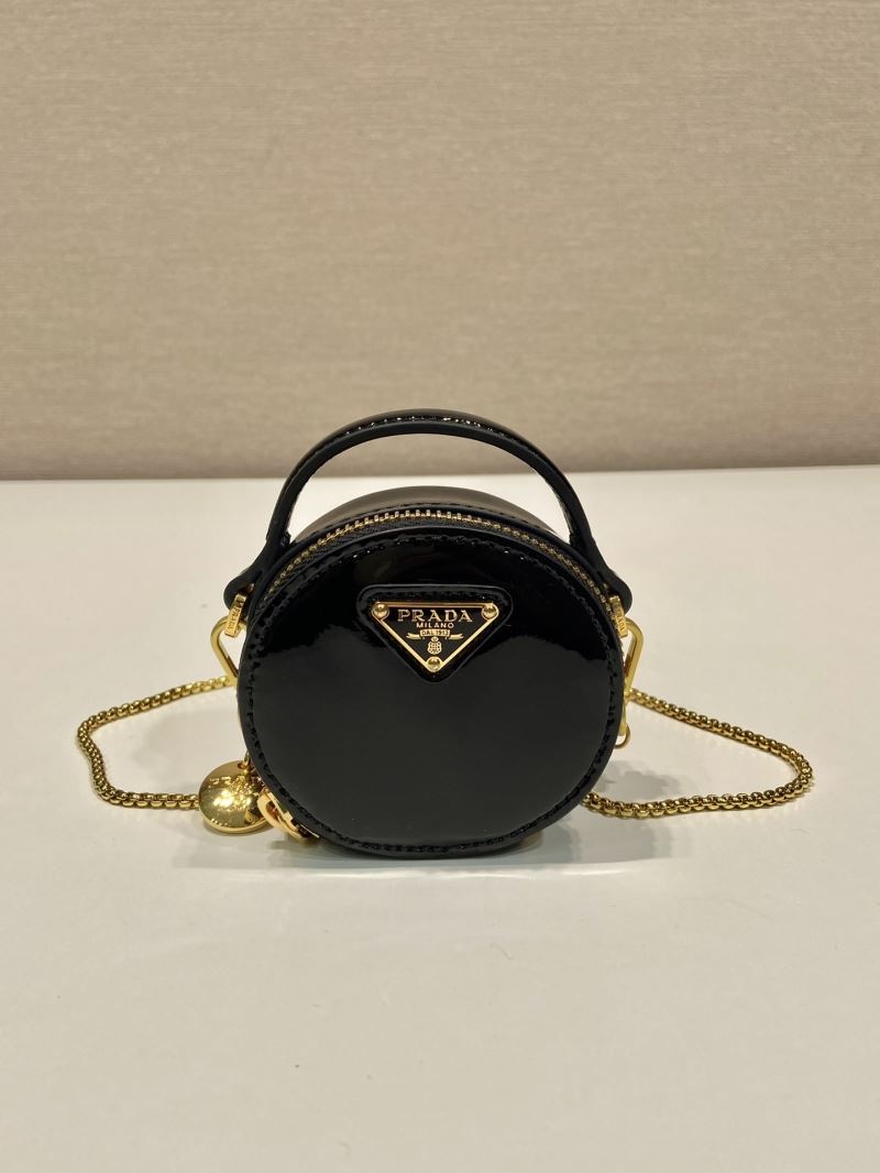 Pra*a round bags